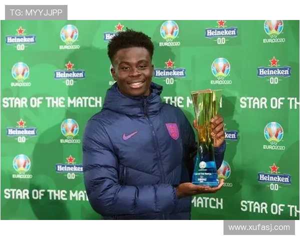 萨卡在英格兰的受欢迎度持续提升，成为国家队关键球员备受期待