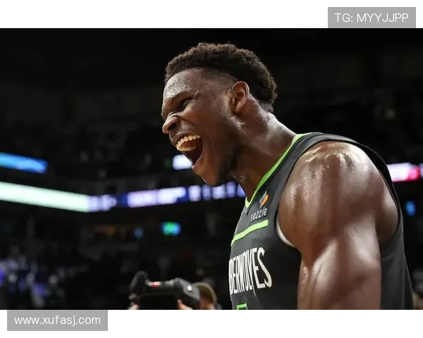 爱德华兹无球跑动效率提升，拉开空间能力改变森林狼进攻结构